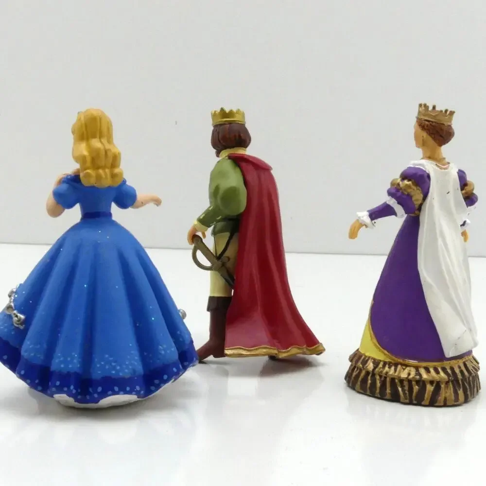 Lot of 12 Fantasy Medieval Figure Collection Dragons Knights Princess Horse Toy